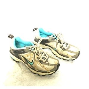 Nike Trail Running Sneaker Tennis Shoe